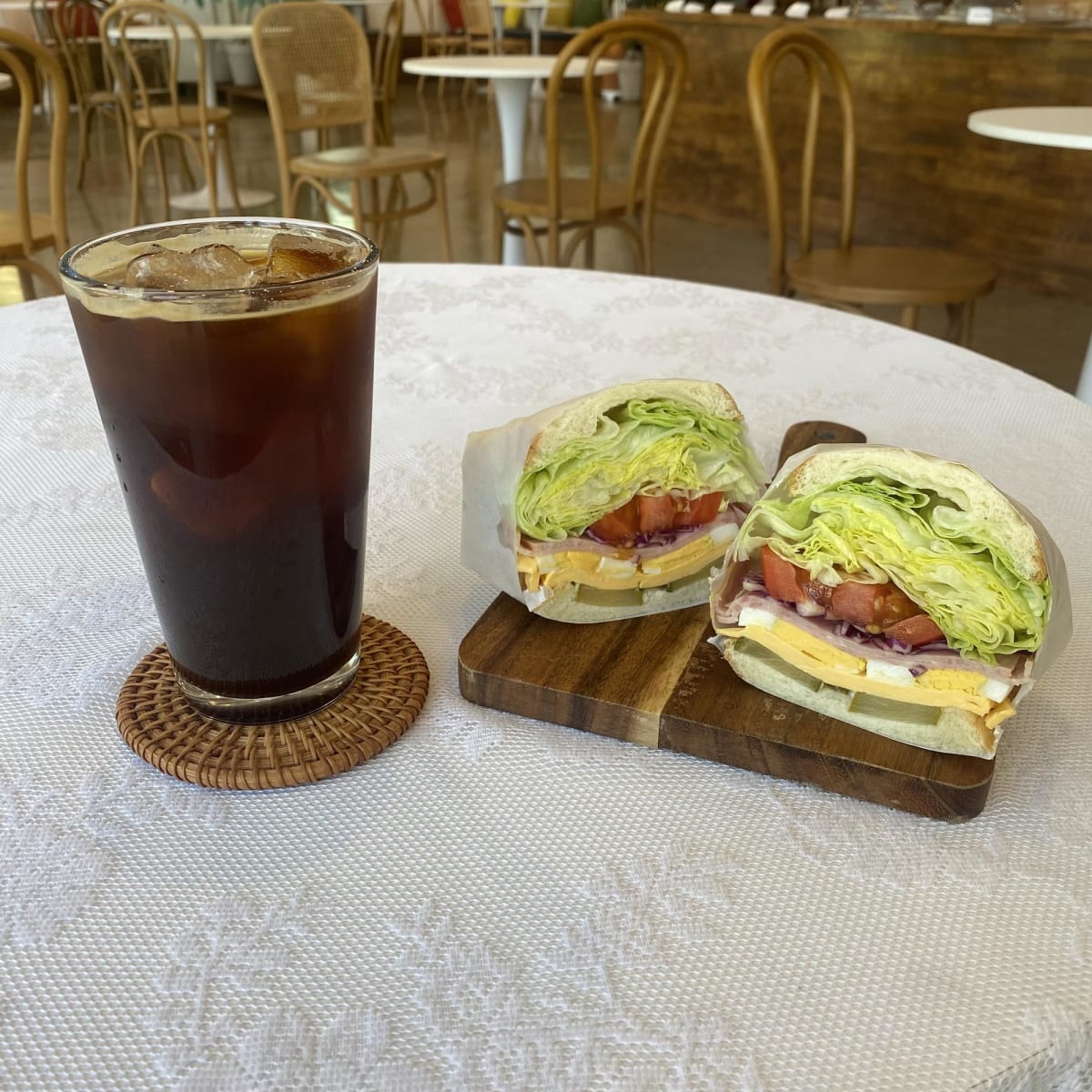바다 전망 브런치 즐기는 궁평항 카페하이디 매력
