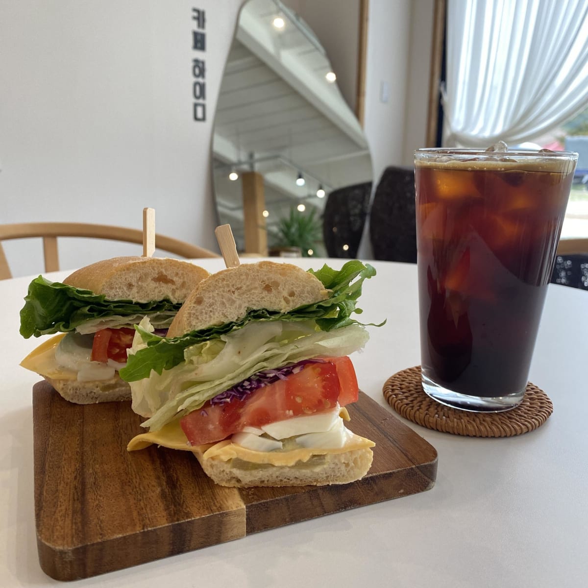 궁평항에서 즐기는 풍경 좋은 브런치 맛집 추천